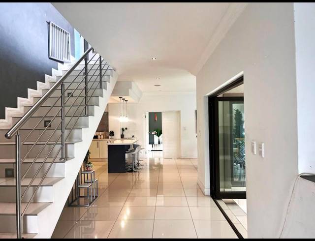 3 BEDROOM HOUSE FOR SALE IN BLUE VALLEY GOLF ESTATE